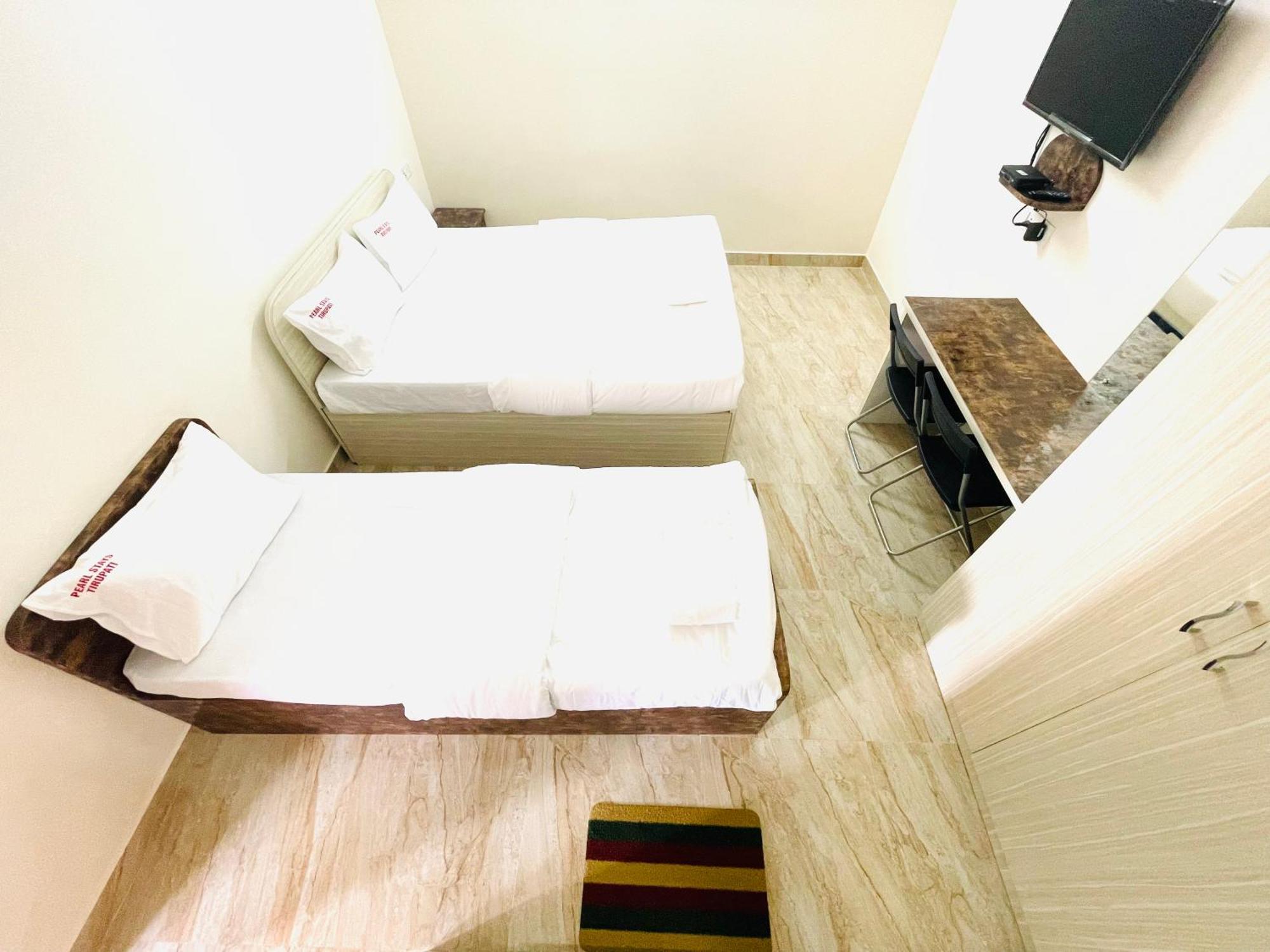 Pearl Stays, Tirupathi Tirupati Exterior photo